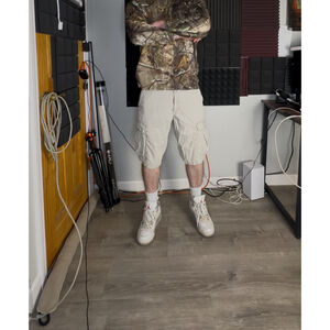 Men's Gap Beige Cargo Shorts Size 32